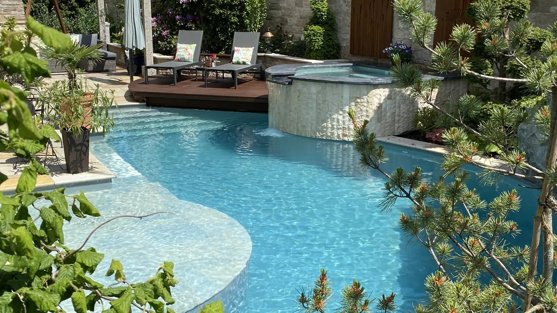 Alpenappartement Traumzeit - Pool / Eigene Terrasse / Garten Bernau am Chiemsee Germany